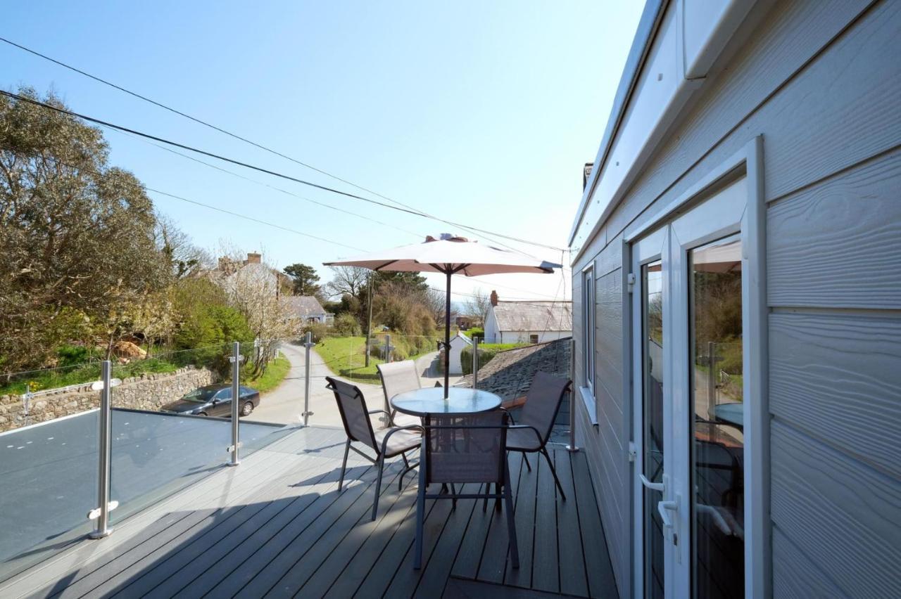 Sea Breeze 2 - 2 Bedroom - Horton Apartment