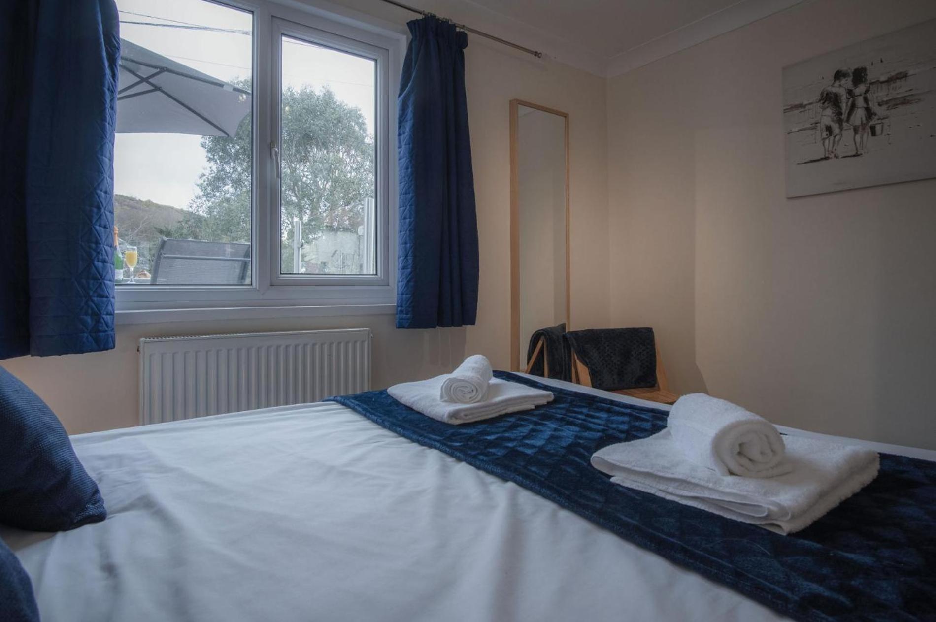Sea Breeze 2 - 2 Bedroom - Horton Horton (Glamorgan)